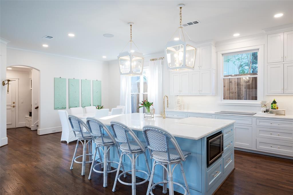 Summitt Lawn - Residential