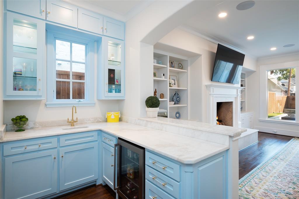 Summitt Lawn - Residential