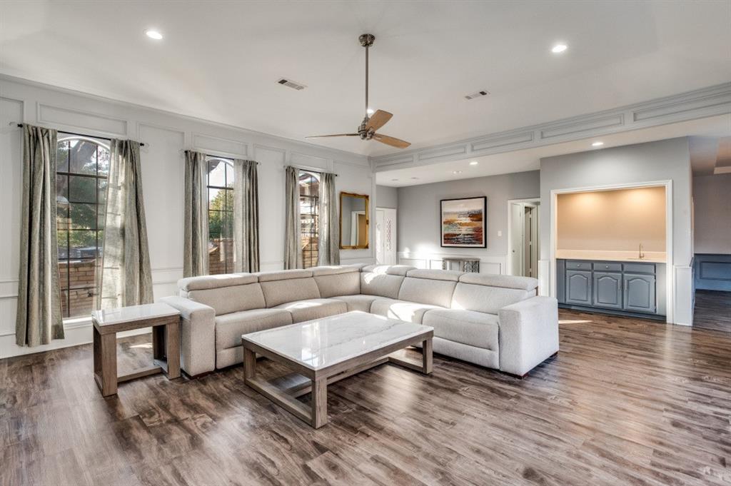 6005 Steamboat Drive