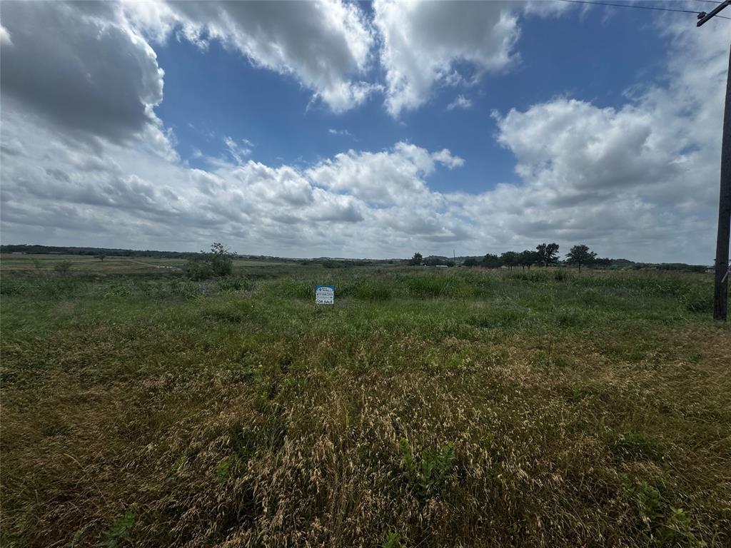 11 Acres Fm 66