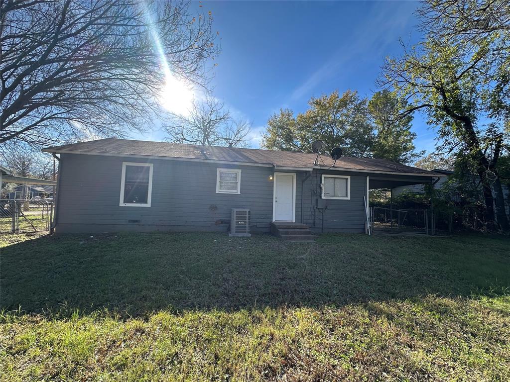 Gordon 1st - Residential Lease