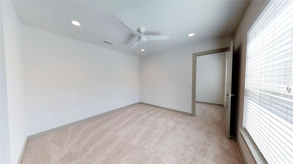 Lakewood Village Addition - Residential Lease