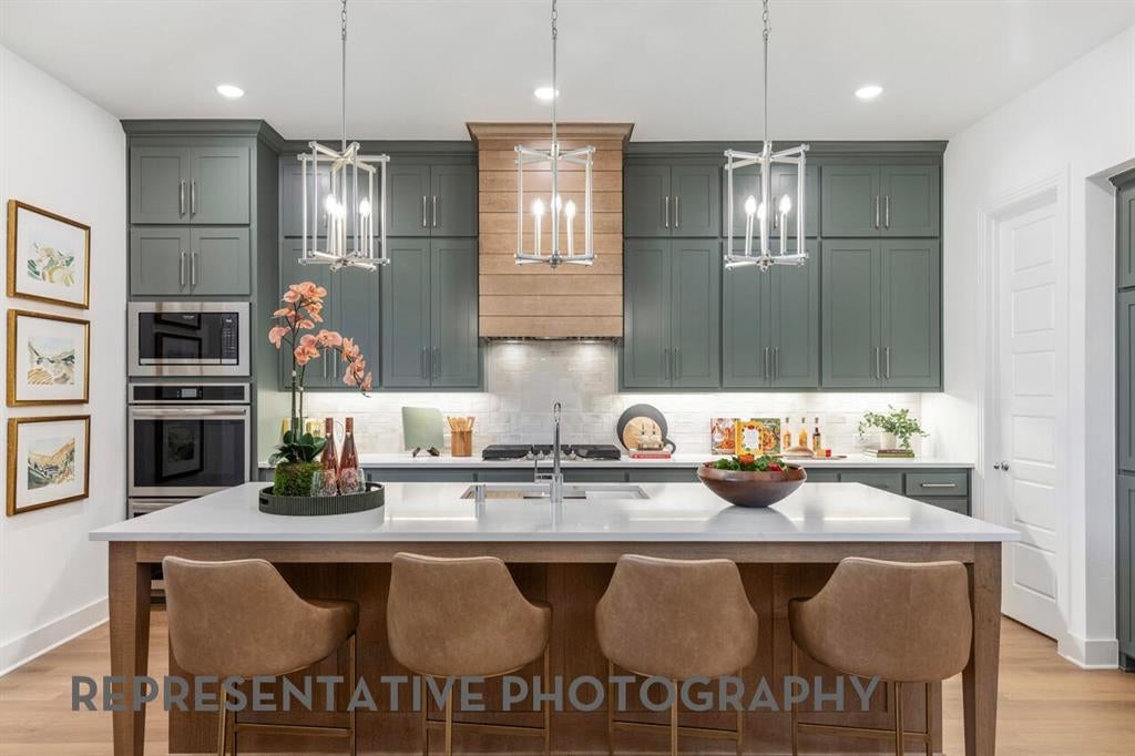 2717 Starlight Trail