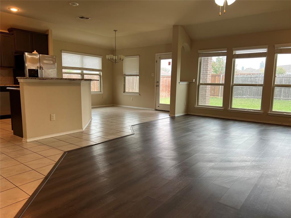 Cross Oak Ranch Ph 3 Tr - Residential Lease