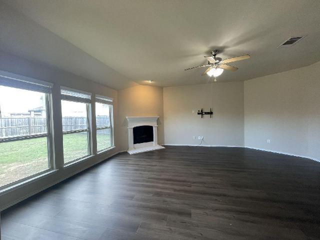 Cross Oak Ranch Ph 3 Tr - Residential Lease