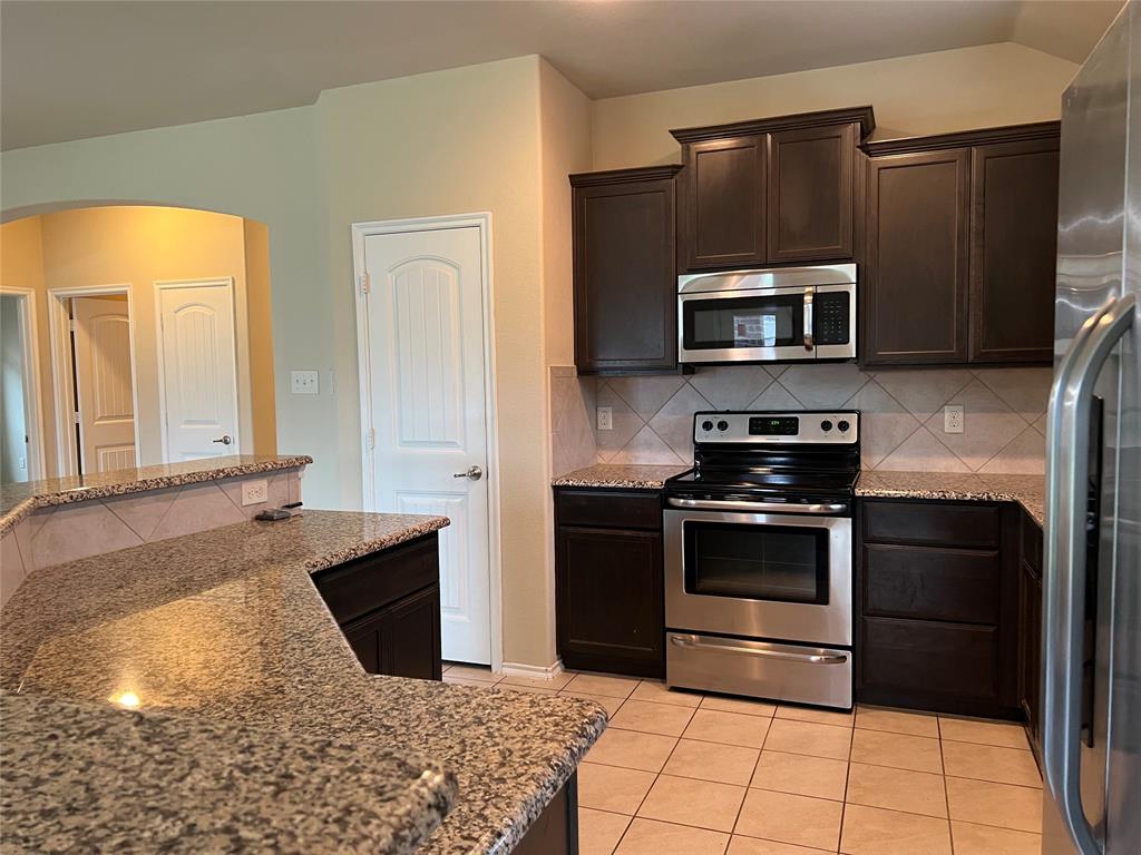 Cross Oak Ranch Ph 3 Tr - Residential Lease