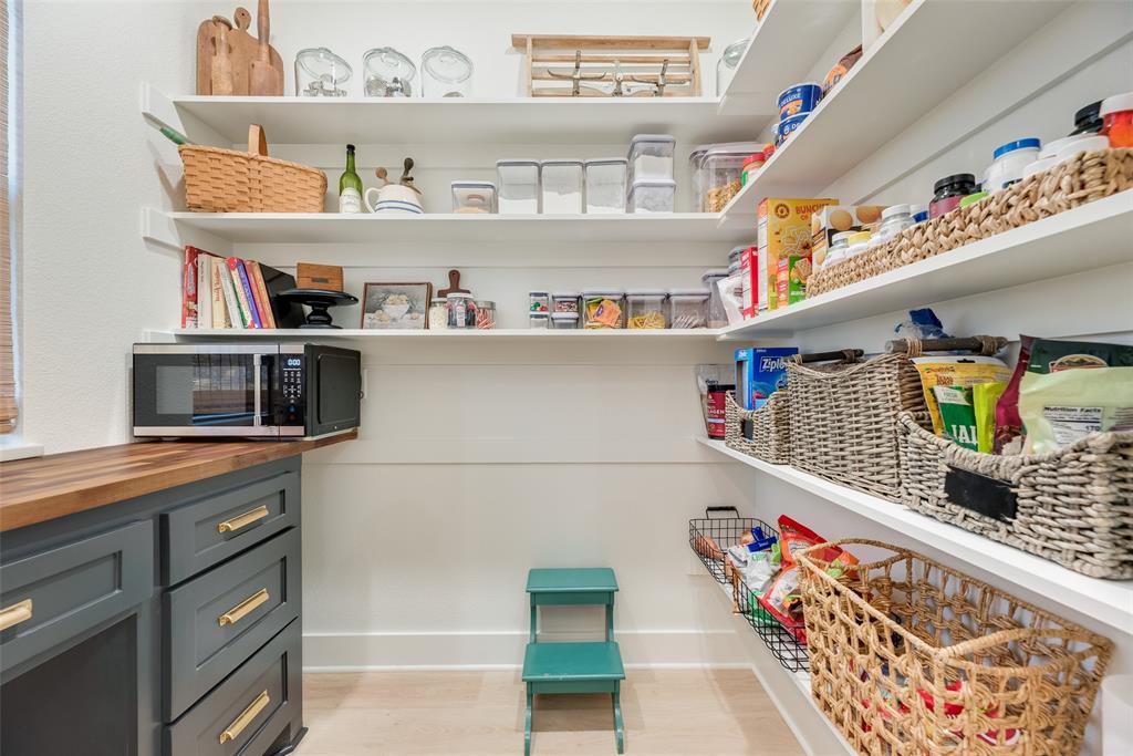 J W Scott Surv 1000 - Residential