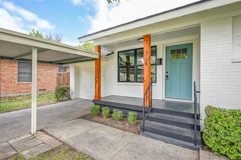 2729 Lockhart Avenue Dallas TX 75228