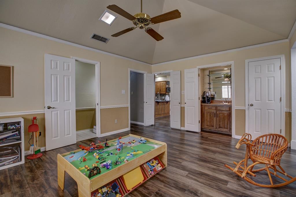 Pioneer Valley North - Residential