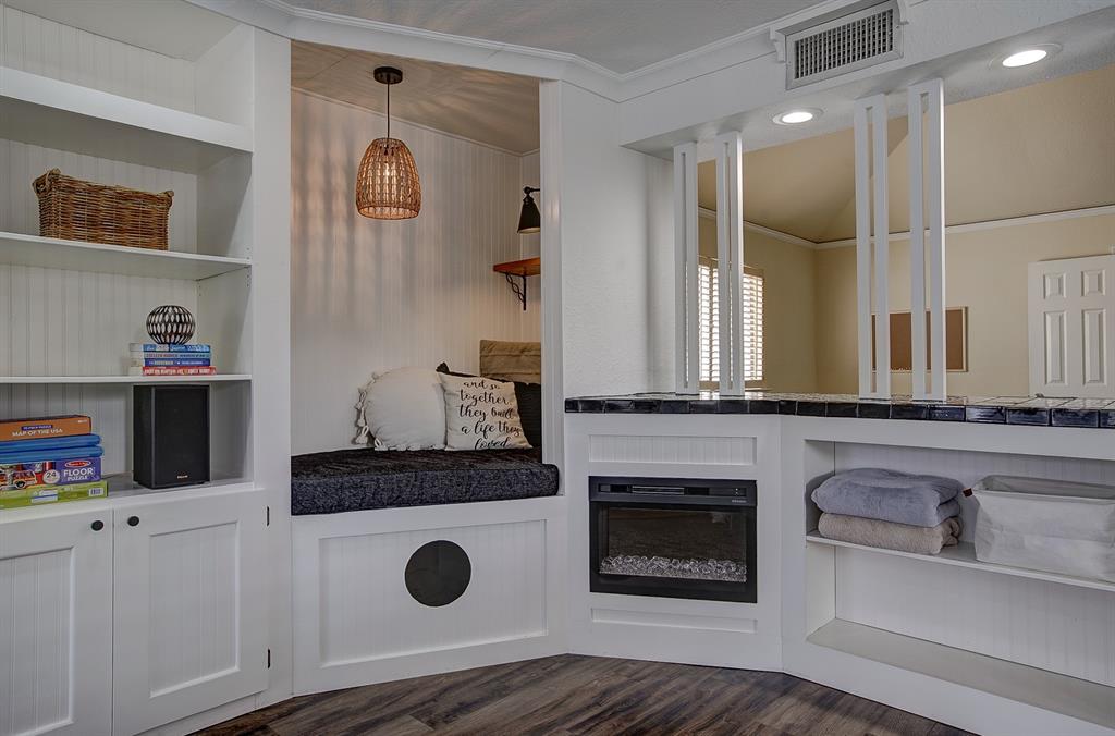 Pioneer Valley North - Residential