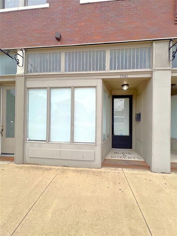 North Fort Worth - Commercial Lease