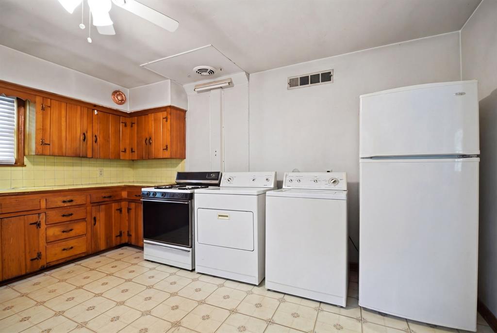 Cedar Crest Country Club Estates - Residential