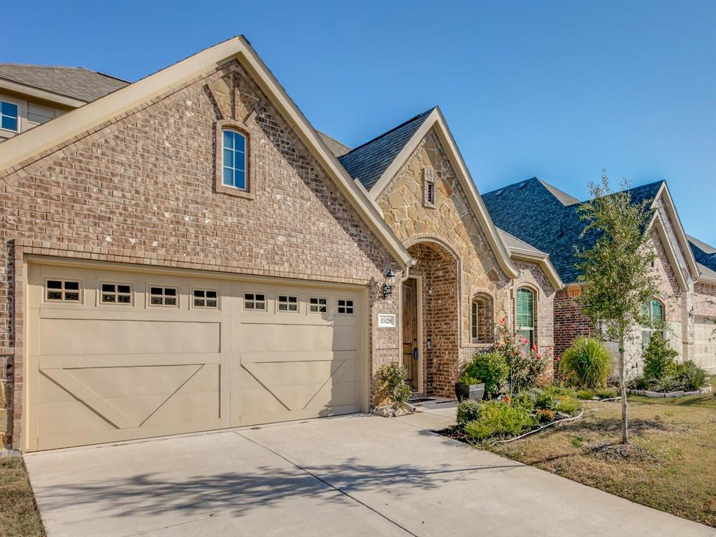 Castle Point Ph 2 - Residential Lease