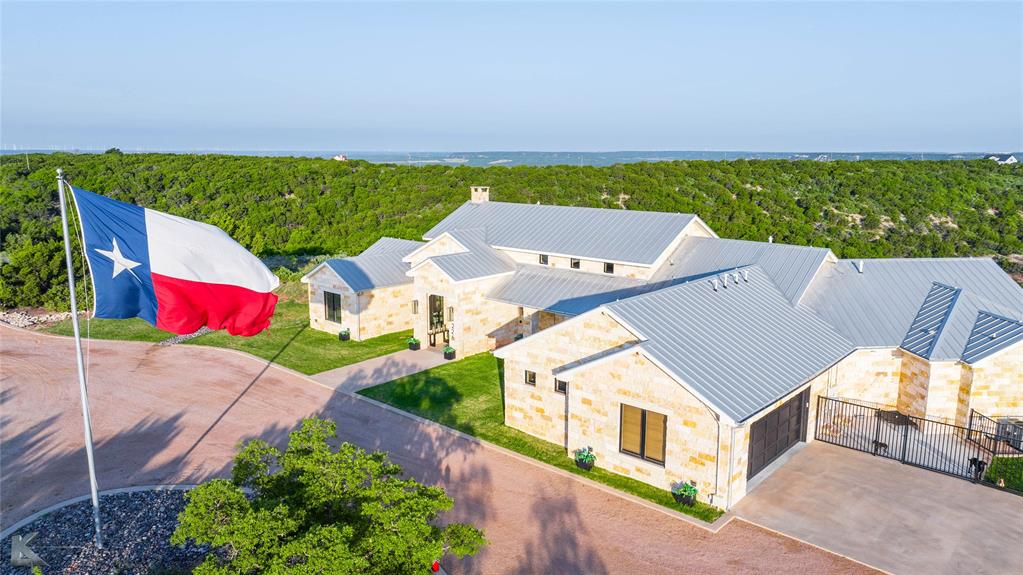 Mount Olympia - Residential