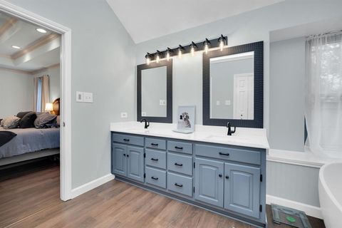 Tiny photo for 606 Buckboard Street, Ovilla, TX 75154 (MLS # 21099464)