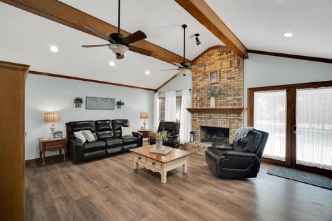 Tiny photo for 606 Buckboard Street, Ovilla, TX 75154 (MLS # 21099464)