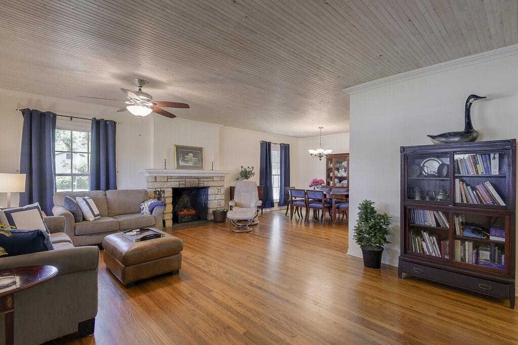 Foster Rev Bellaire Heights Add - Residential