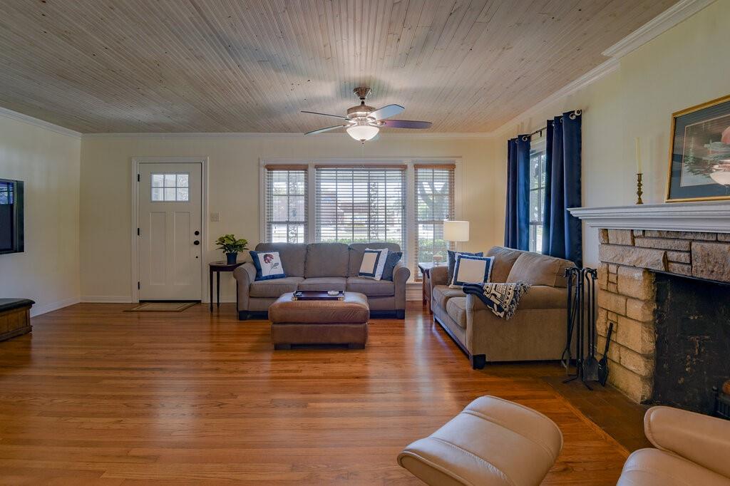 Foster Rev Bellaire Heights Add - Residential