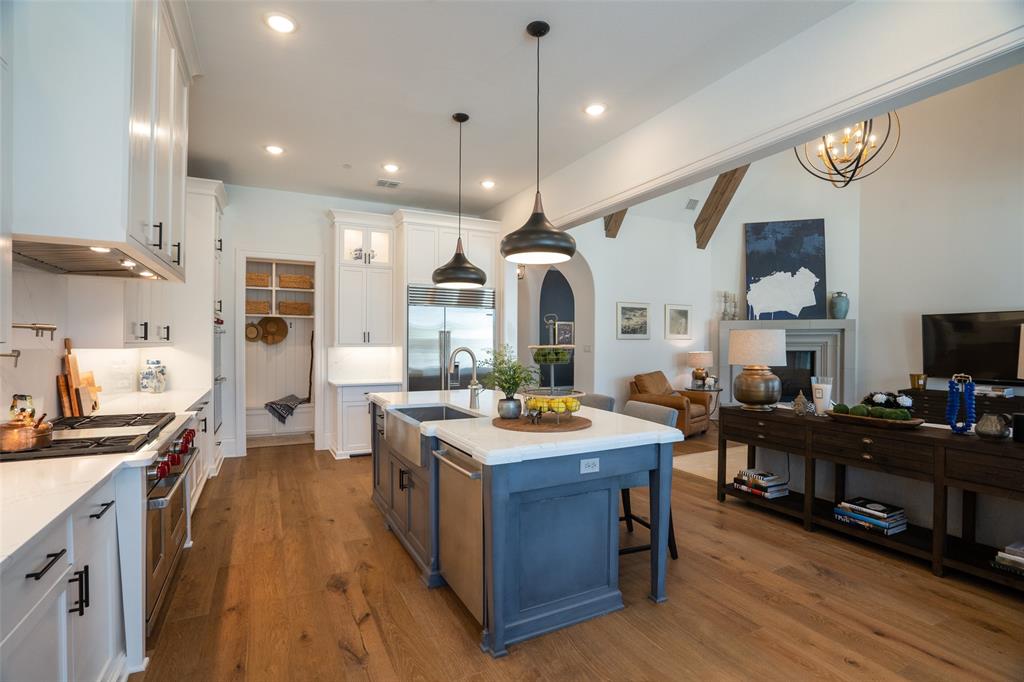 Edgestone At Legacy - Residential