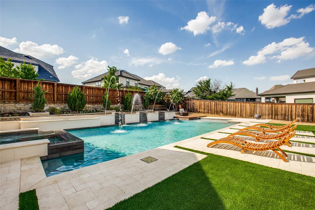 Edgestone At Legacy - Residential