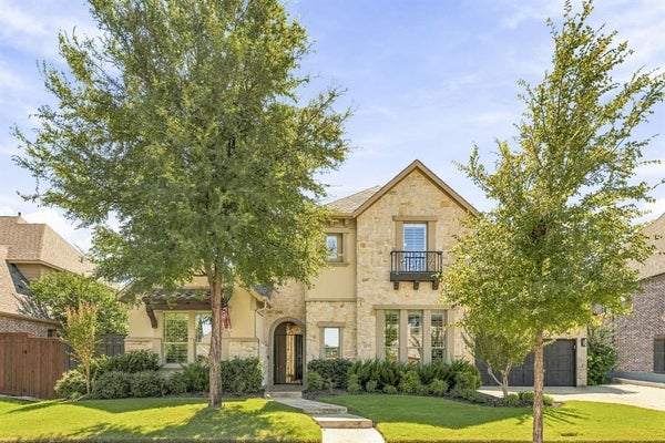 4035 FERNDALE LN, FRISCO, TX 75034 - Image 554372c9fd1f3a18d3fb353ec59e7e86/4046653872
