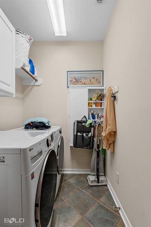 Tiny photo for 162 Hallette Drive, Shreveport, LA 71115 (MLS # 21101488)