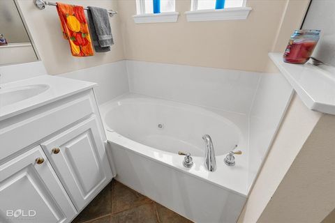 Tiny photo for 162 Hallette Drive, Shreveport, LA 71115 (MLS # 21101488)