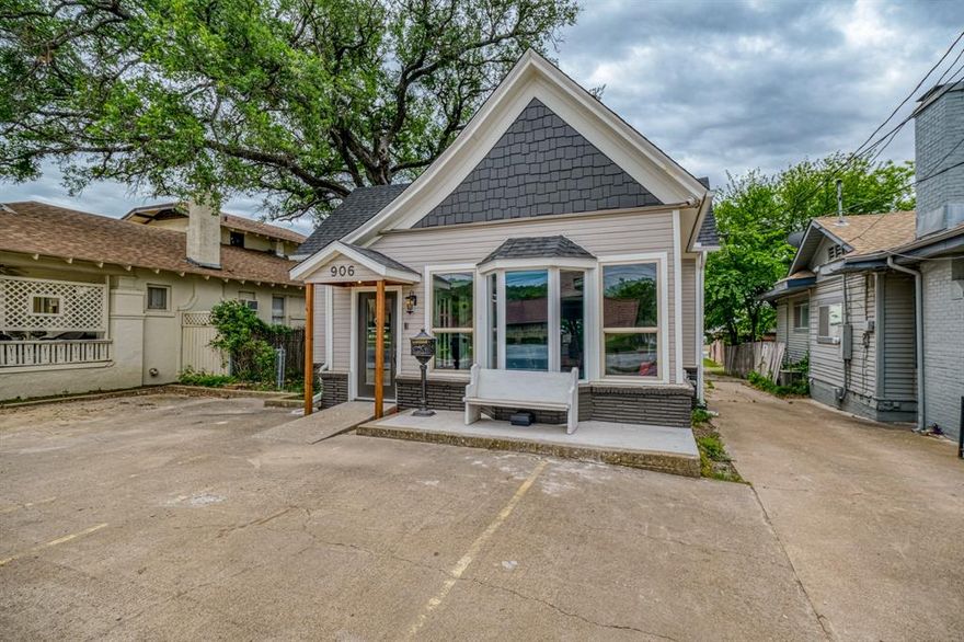 Position your business for success in this beautifully restored historic building, located just blocks from the renowned Baker Hotel. With high visibility, steady foot traffic, and a location surrounded by the city’s revitalization efforts, this property offers exceptional potential for retail, office, hospitality, or mixed-use concepts.
The building features original hardwood floors, detailed molding, and decorative ceiling tiles—blending timeless character with modern updates including fresh interior and exterior paint, updated doors, and refinished flooring. Its inviting curb appeal and open interior layout make it adaptable for a variety of commercial uses.
Mineral Wells is experiencing rapid growth and renewed investment—secure your place now and be part of the city’s exciting commercial resurgence.