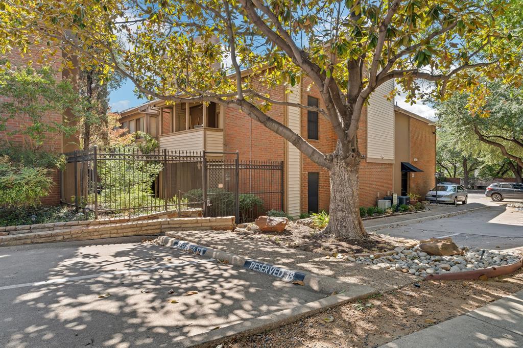 Coleridge Condo - Residential Lease