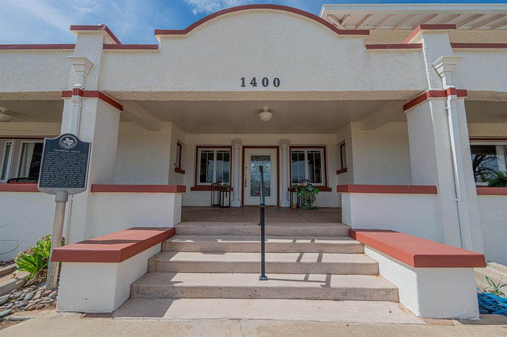 1400 Sam Houston Street