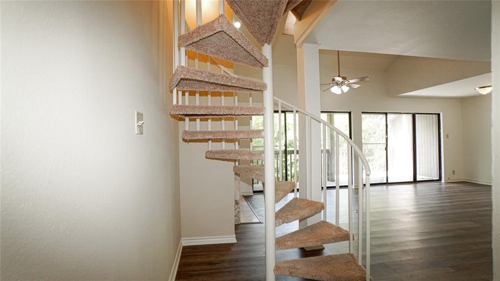 Photo of 1220 Signal Ridge Place, Rockwall, TX 75032 (MLS # 21365278)