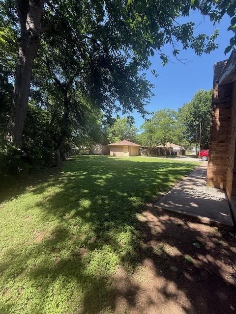 8761 S County Road
