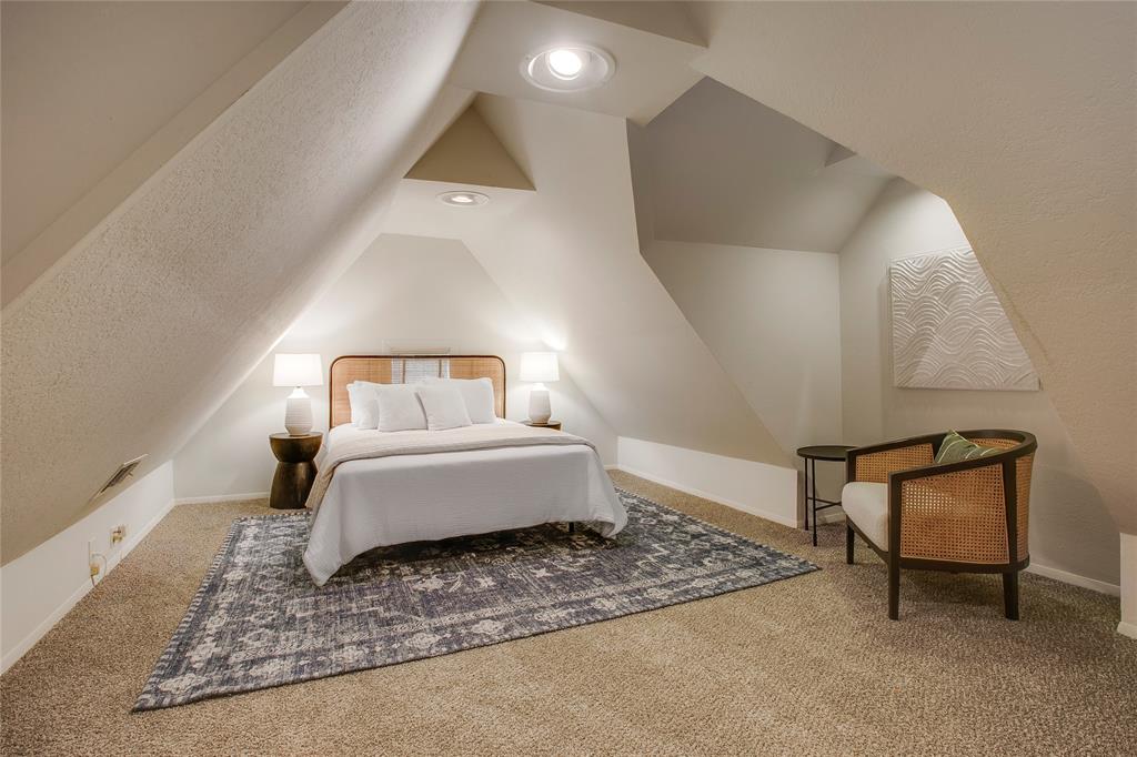 Kessler Square - Residential