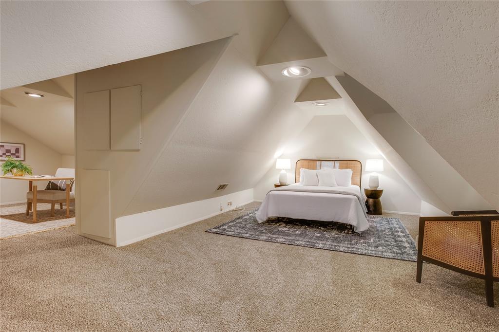 Kessler Square - Residential