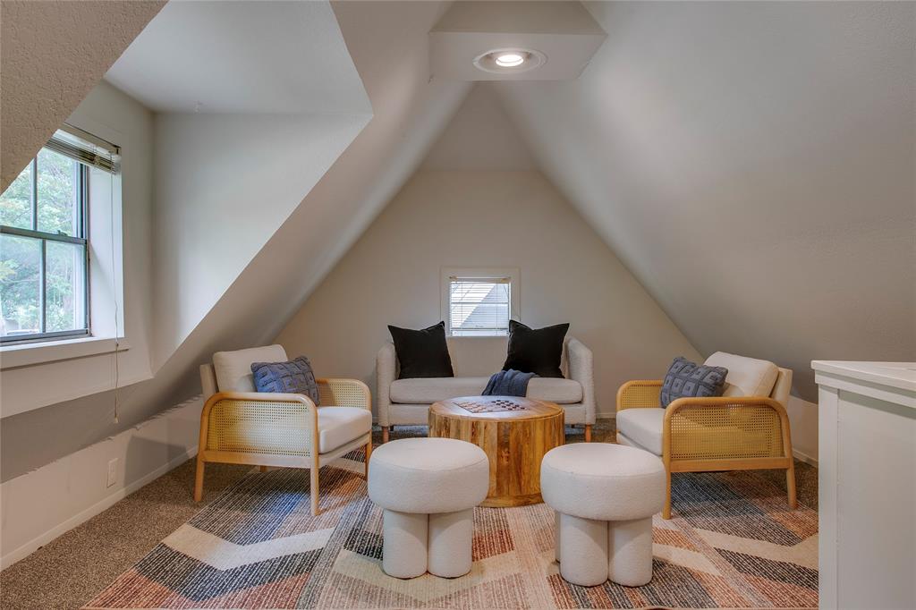 Kessler Square - Residential