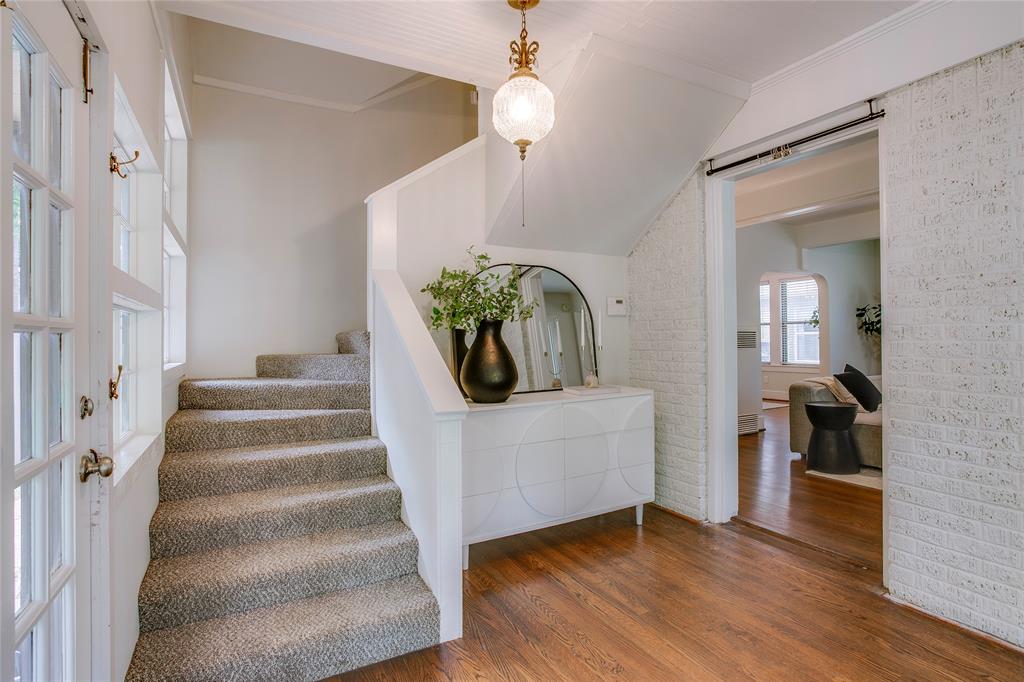 Kessler Square - Residential