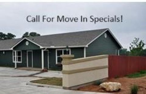 Photo of 103 Private Road 21151, Whitney, TX 76692 (MLS # 21191975)