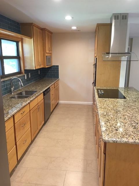 Photo of 6560 Lafayette Way, Dallas, TX 75230 (MLS # 21092155)