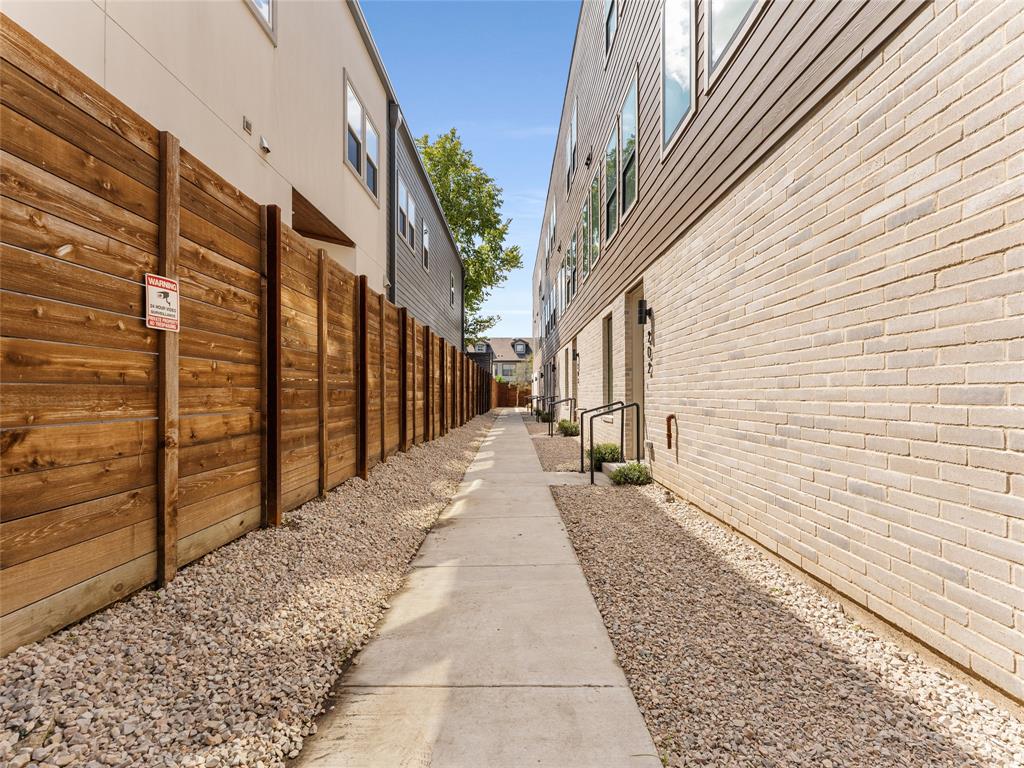 Fakes Park Place - Residential