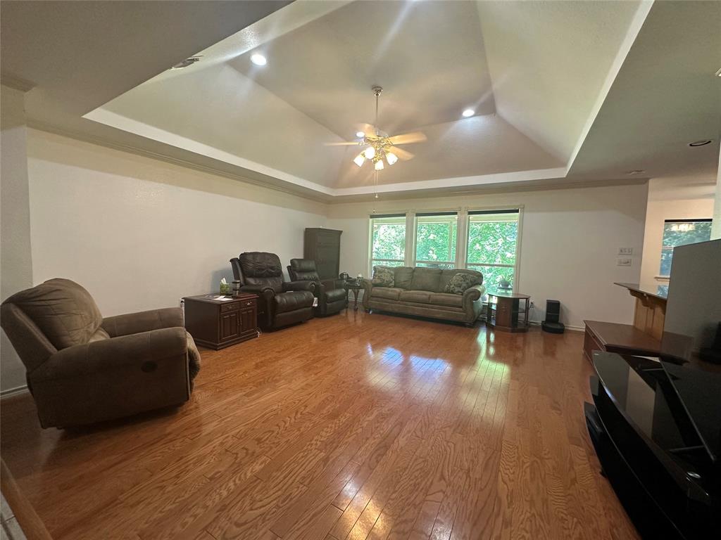 824 Imogene Court