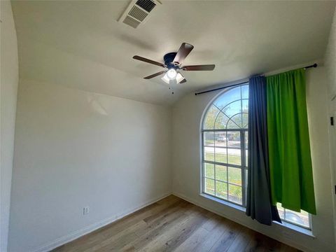Tiny photo for 625 Main Street, Roanoke, TX 76262 (MLS # 21341208)
