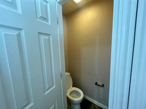 Tiny photo for 625 Main Street, Roanoke, TX 76262 (MLS # 21341208)