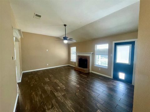 Tiny photo for 625 Main Street, Roanoke, TX 76262 (MLS # 21341208)