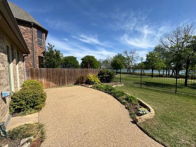 Trinity Lakes Residential - Residential