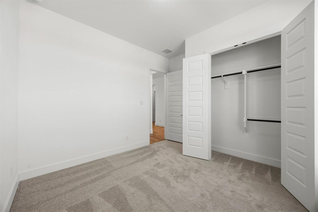 Lakes of River Trails - Residential