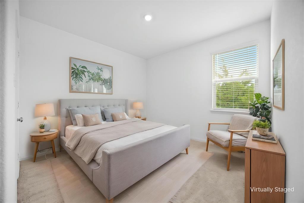 Reserve at Chamberlain Xing Ph 4 - Residential