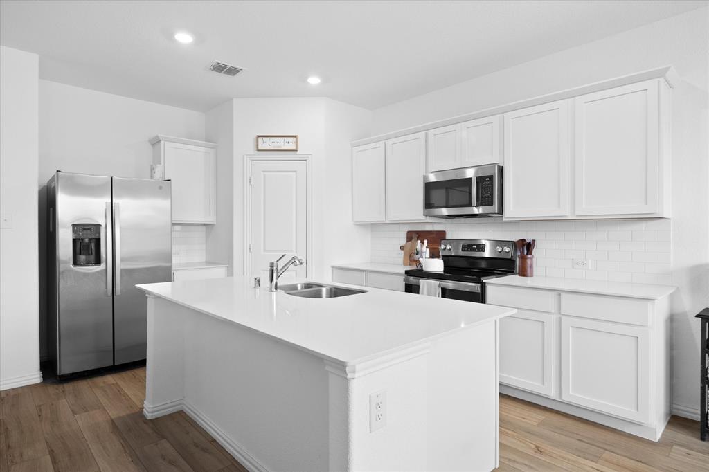 Reserve at Chamberlain Xing Ph 4 - Residential
