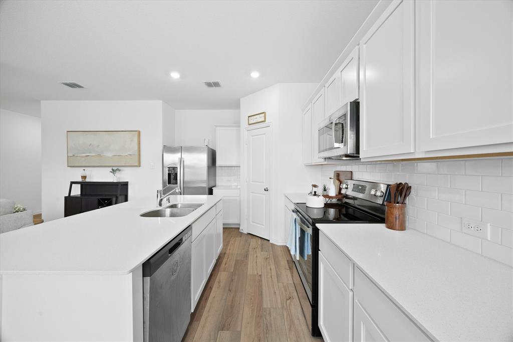 Reserve at Chamberlain Xing Ph 4 - Residential