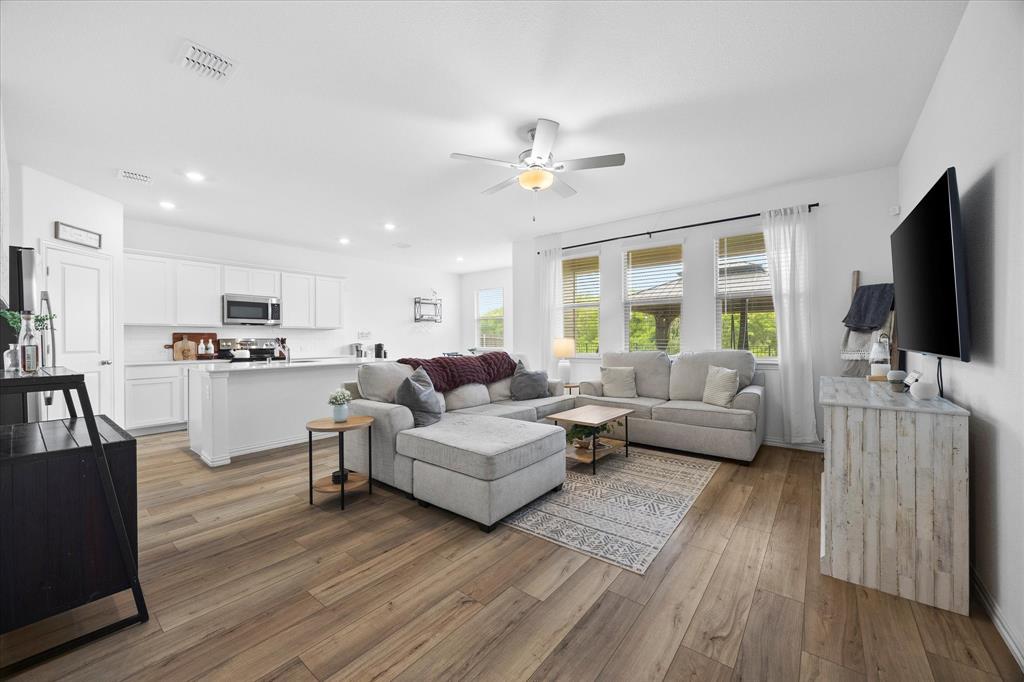 Reserve at Chamberlain Xing Ph 4 - Residential