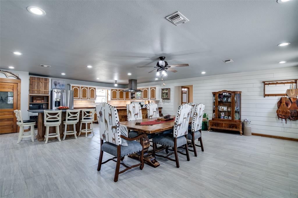 200 Vz County Road 2403
